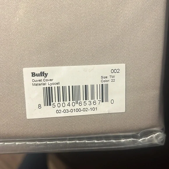 Buffy Breeze cooling duvet cover twin/twin XL color Oyster - Picture 3 of 7